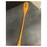 Paddle for the bear behind
