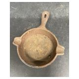 Lodge cast-iron ashtray