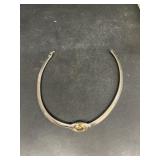 Choker necklace