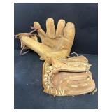 Baseball gloves