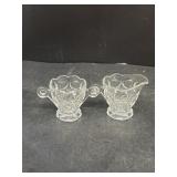 Coin dot cream sugar