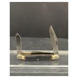Crown triple pocket knife