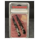 Winchester 2 knife, wildlife etched set