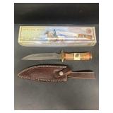 Chipaway, classic howling Moon hunting knife