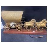 Wagon, train horse, electric clock lamp