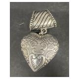 Large heart pendant