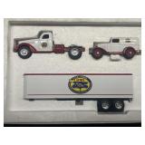 Vintage truck gift set diecast