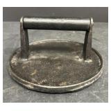 Cast-iron bacon press