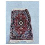 Floor rug 2' x 3'