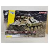 Military tank VOLLKETTENAUFKLARER model kit 1/35