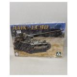 AMX ï¿½ 13/90 tank model kit 1/35 scale