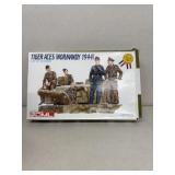 Tiger aces normally 1944 model kit 1/35 scale