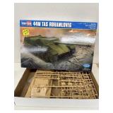 ROHAMLOVEG tank model kit 1/35 scale