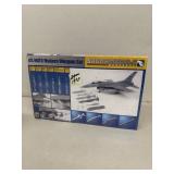 US NATO modern weapon model kit 148 scale