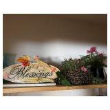 Blessings, vases, artificial flower decoratives