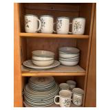 Casuals floral dish set