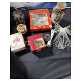 Christmas holiday lot candles, night, light