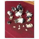 Pig figurines
