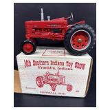 Farmall 300 116 scale toy tractor 14th southern