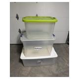 Storage totes