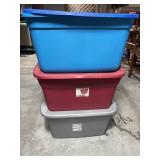 Storage totes