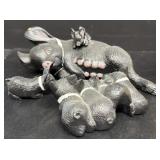 Pig figures