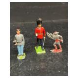 Britain lead soldiers