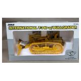 Case international T ï¿½ 340 with bull grader