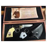 William "BAT" Masterson gun knife / Display