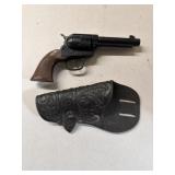 Daisy toy cowboy gun with holster