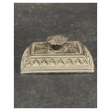 Cast-iron paperweight
