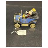 Walt Disney Mickey Mouse, leather action car m