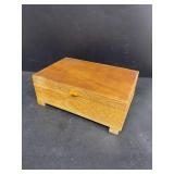 Wooden Dresser Box