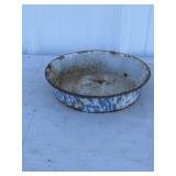 Blue white swirl enamel pan
