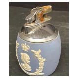 Wedgewood cameo table lighter