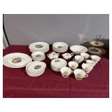 Hanker pottery dish set with Victorian scenes