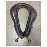 Horse collar