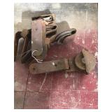 Barn door, pulleys