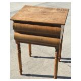 Early 2-drawer nightstand