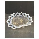 Web edge glass compote
