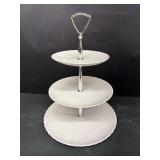 Three tier serving stand