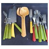 Bakelite flat ware