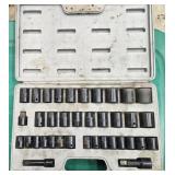 3/8 & 1/2" Drive Socket Set w/case