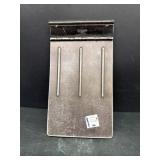Small size metal clipboard