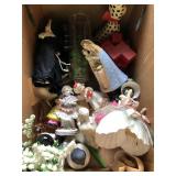 Queen Size Quilt, Toaster, Glassware & Figurines,