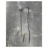 Bird yard ornament and shepherd hook