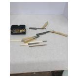 Straight razors and razor group