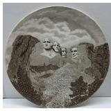 Mount Rushmore Plate(Johnson Bros)