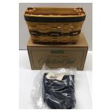 Longaberger 1997 renewal basket with liner and