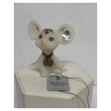 Fenton handmade glass mouse